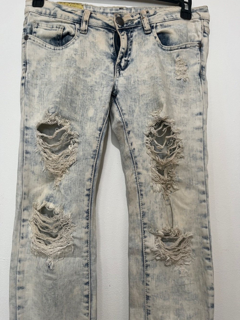 Machine Men's Acid Wash Light Blue & White Skinny Jeans